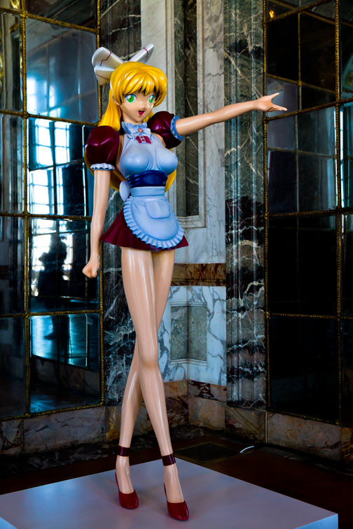 Miss ko2 de Takashi Murakami au Château de Versailles.