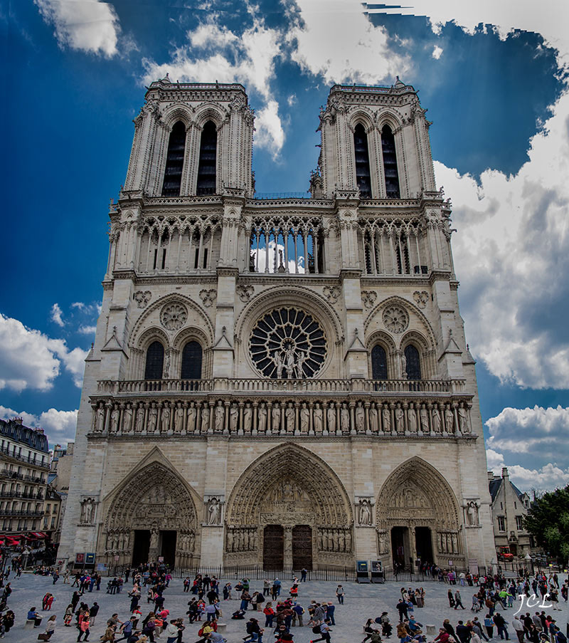 La Cathédrale Notre Dame de Paris peinte par l’Artiste Beverly