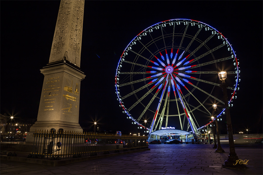 La Grande Roue de Marcel Campion et l'Obélisque de la Place de la Concorde à Paris. 