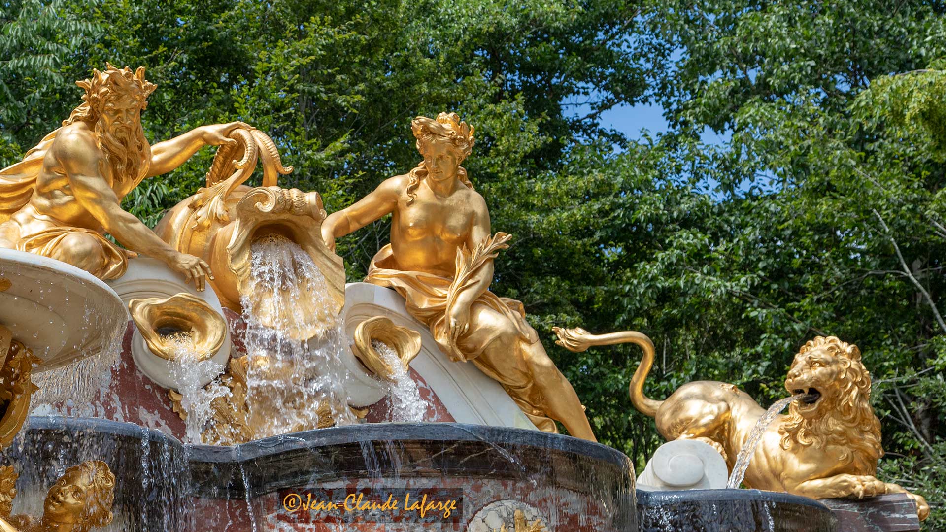 Le Buffet d'eau du Grand Trianon du Château de Versailles.