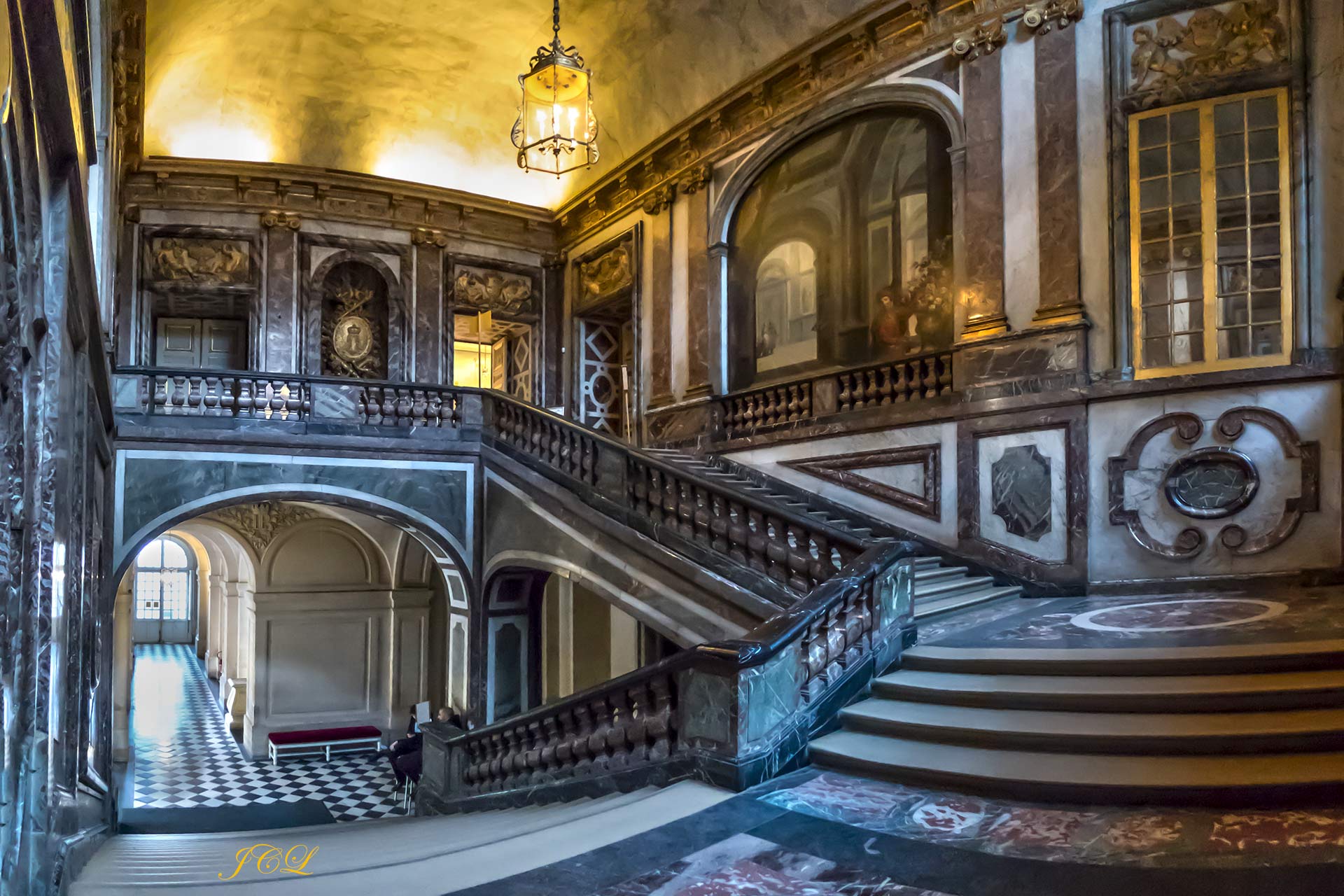 L'escalier de la Reine du Château de Versailles.