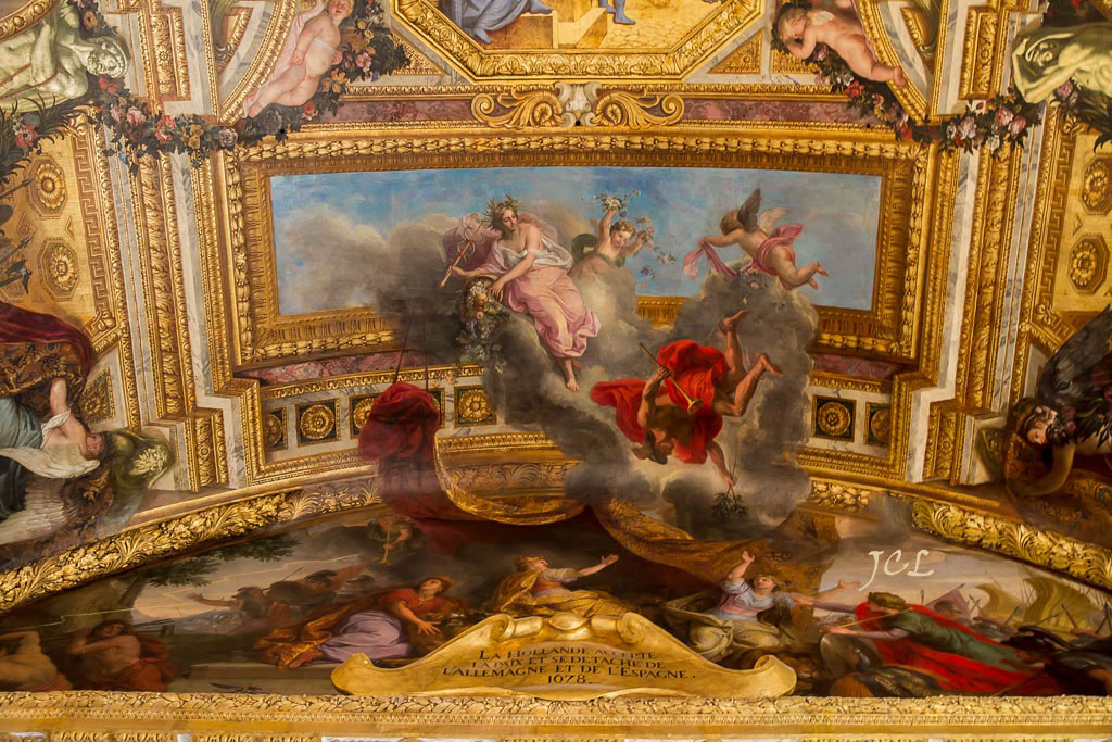 La Galerie Des Glaces Du Chateau De Versailles Ses Miroirs Ses Lustres Ses Tableaux Son Plafonds Ses Dorures Grands Appartements Louis Xiv